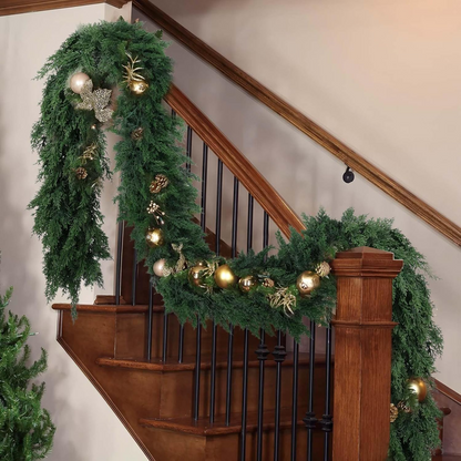 Ultra-Real Cedar Luxe Garland 6ft