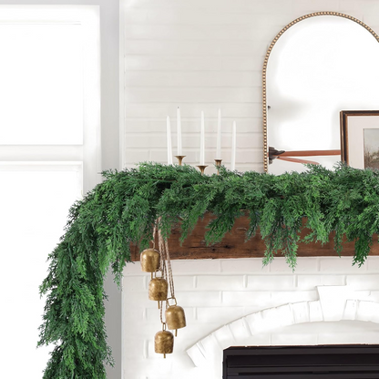 Ultra-Real Cedar Luxe Garland 6ft